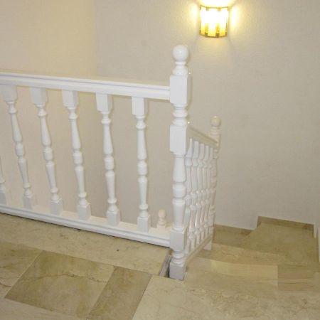 Maison Marbella Proche De La Mer Экстерьер фото