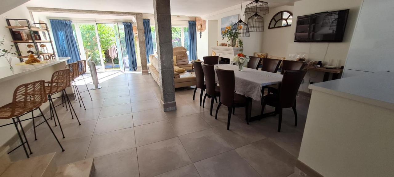 Maison Marbella Proche De La Mer Экстерьер фото