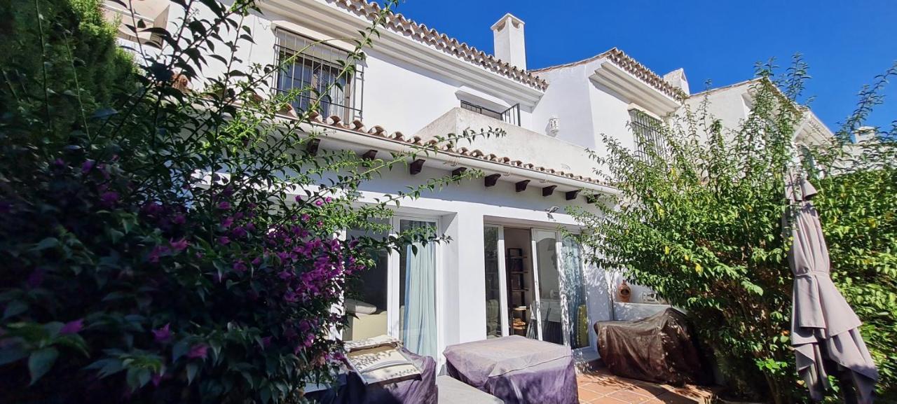 Maison Marbella Proche De La Mer Экстерьер фото