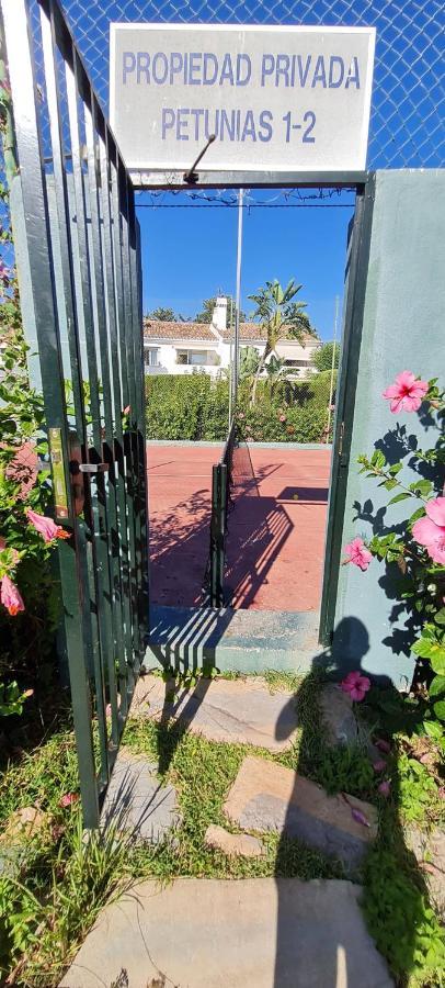 Maison Marbella Proche De La Mer Экстерьер фото