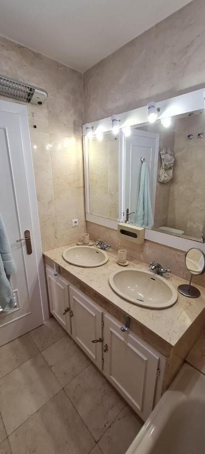 Maison Marbella Proche De La Mer Экстерьер фото